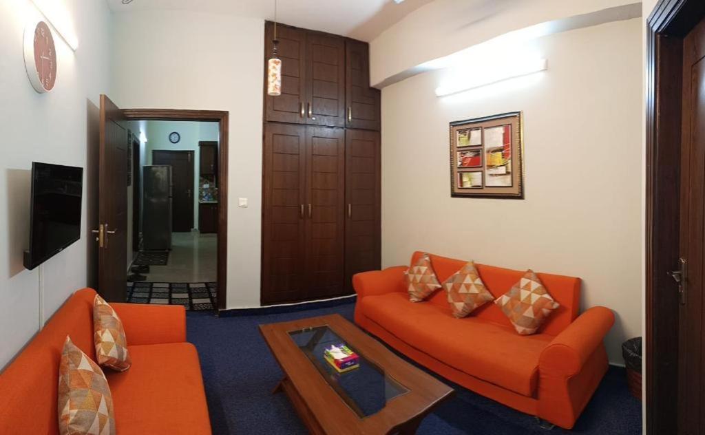 Tourist Inn Apartment Islamabad Esterno foto